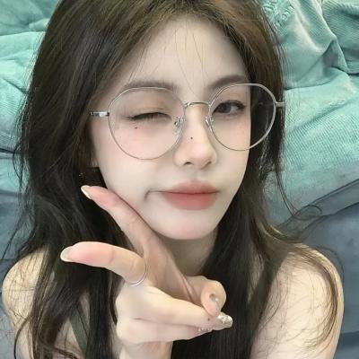 无彩限的怪灵世界